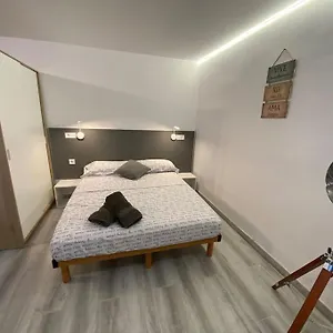 Loft, Muy Cerca De Playa Y Castillo Tamarit Apartamento